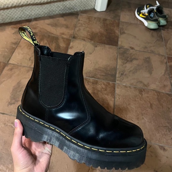 DOC MARTENS platform 2976 - Picture 1 of 4